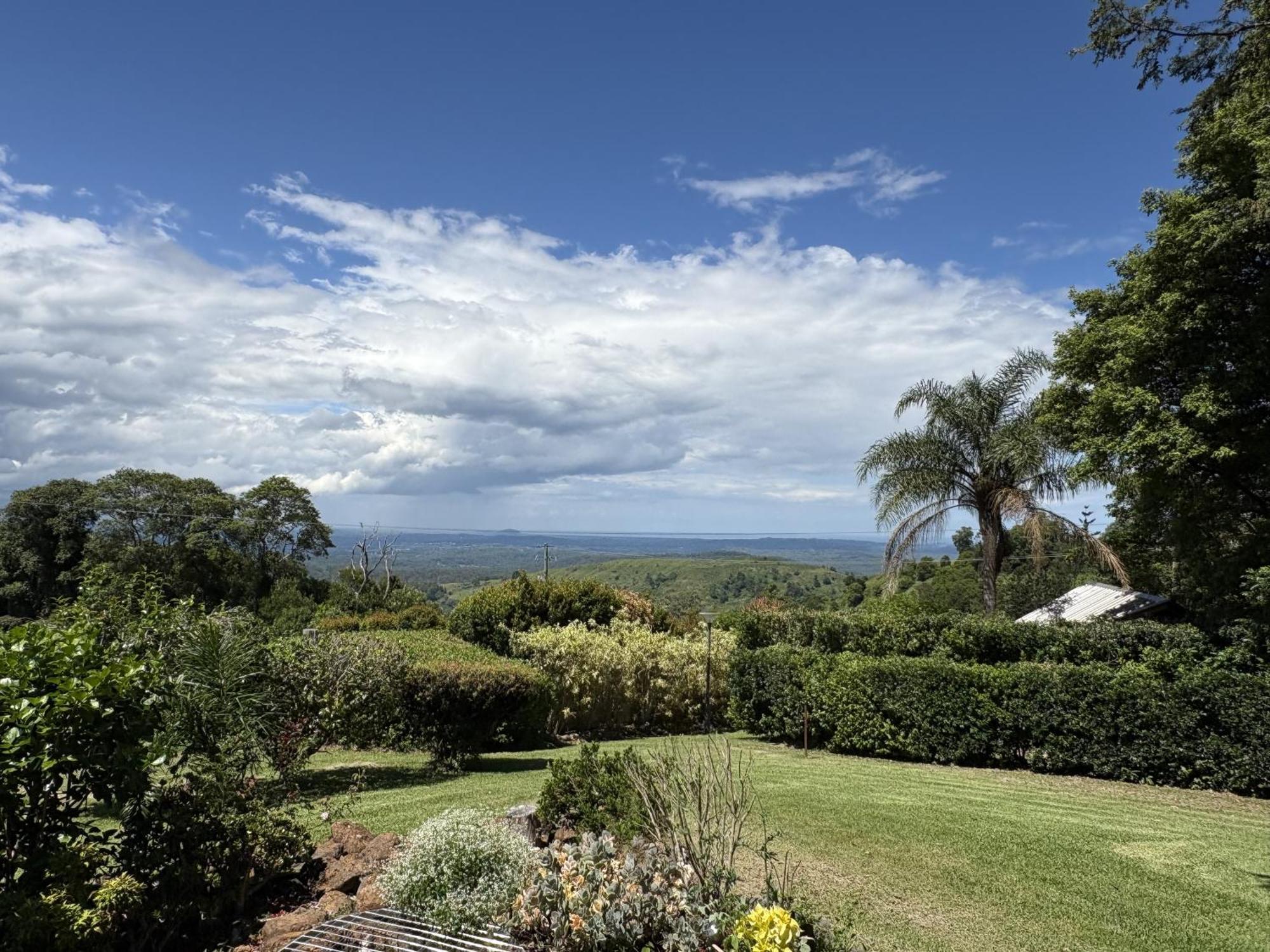 Maleny Terrace Cottages Eksteriør bilde