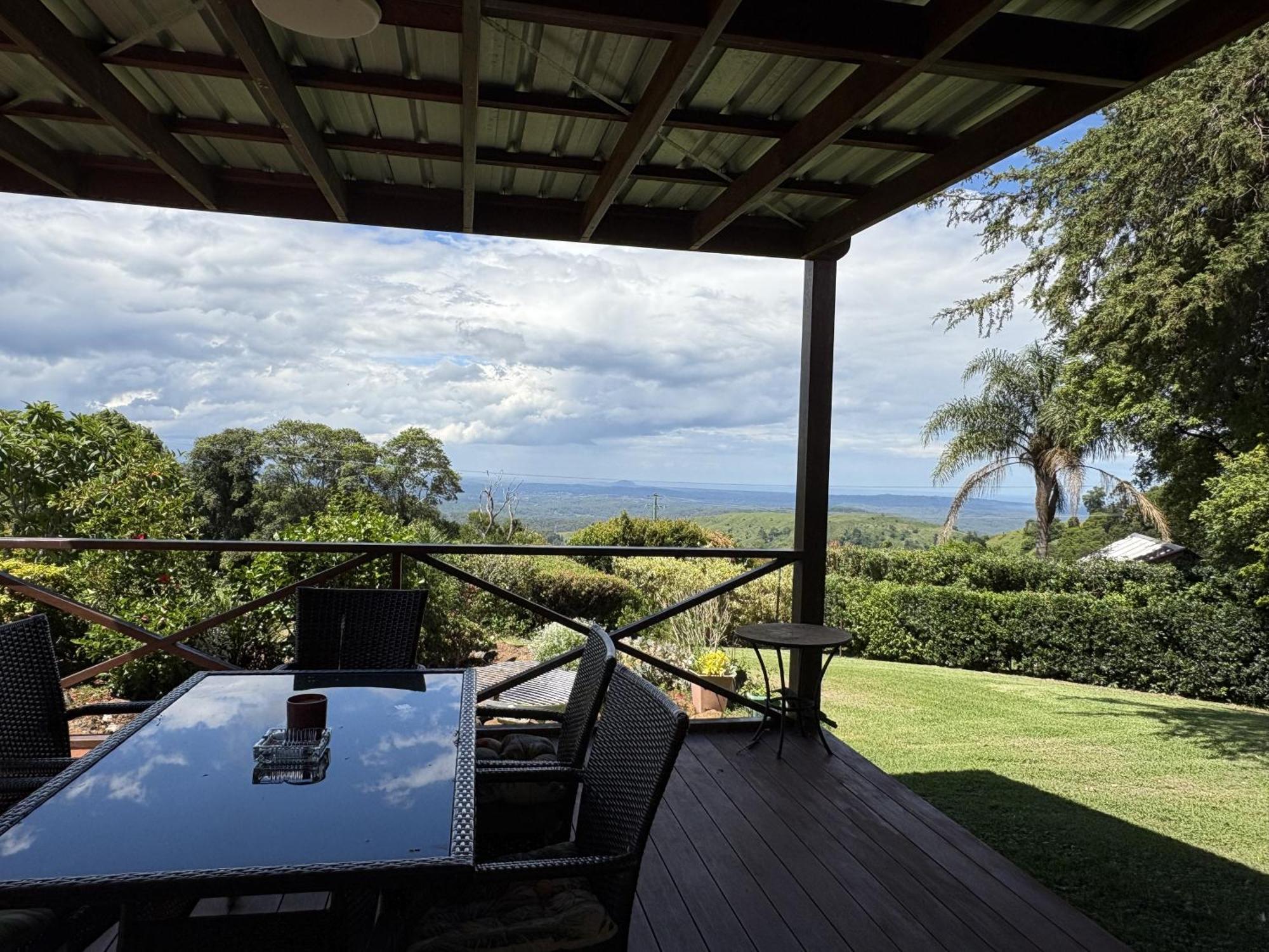 Maleny Terrace Cottages Eksteriør bilde